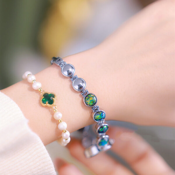 Fashion Peacock Temperament Women's Watch - Image 7