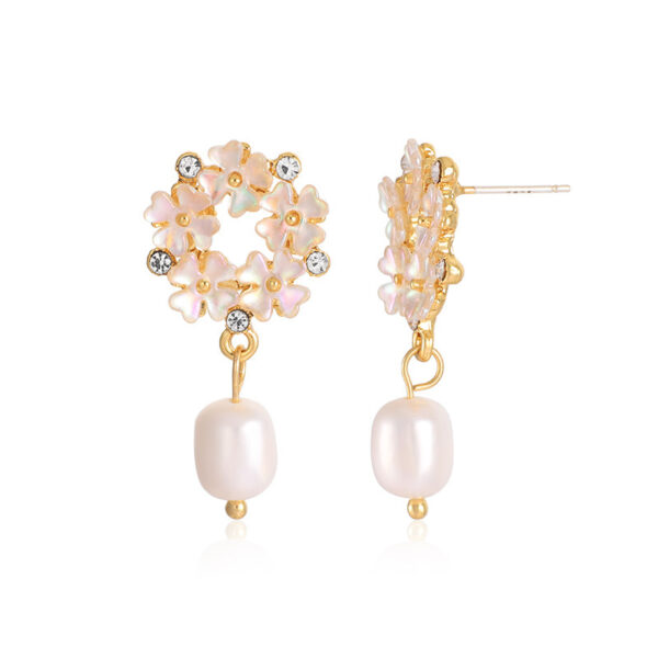 Four-Leaf Clover Petal Earrings Starry With Diamonds - Image 2